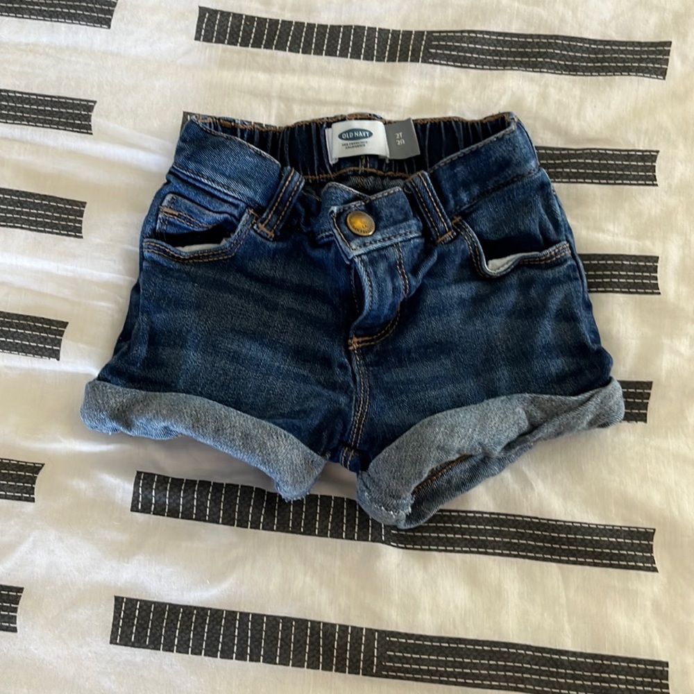 Old navy 2t cuffed jean short